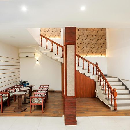 Nexstay Kassaba Inn Kozhikode Exterior foto