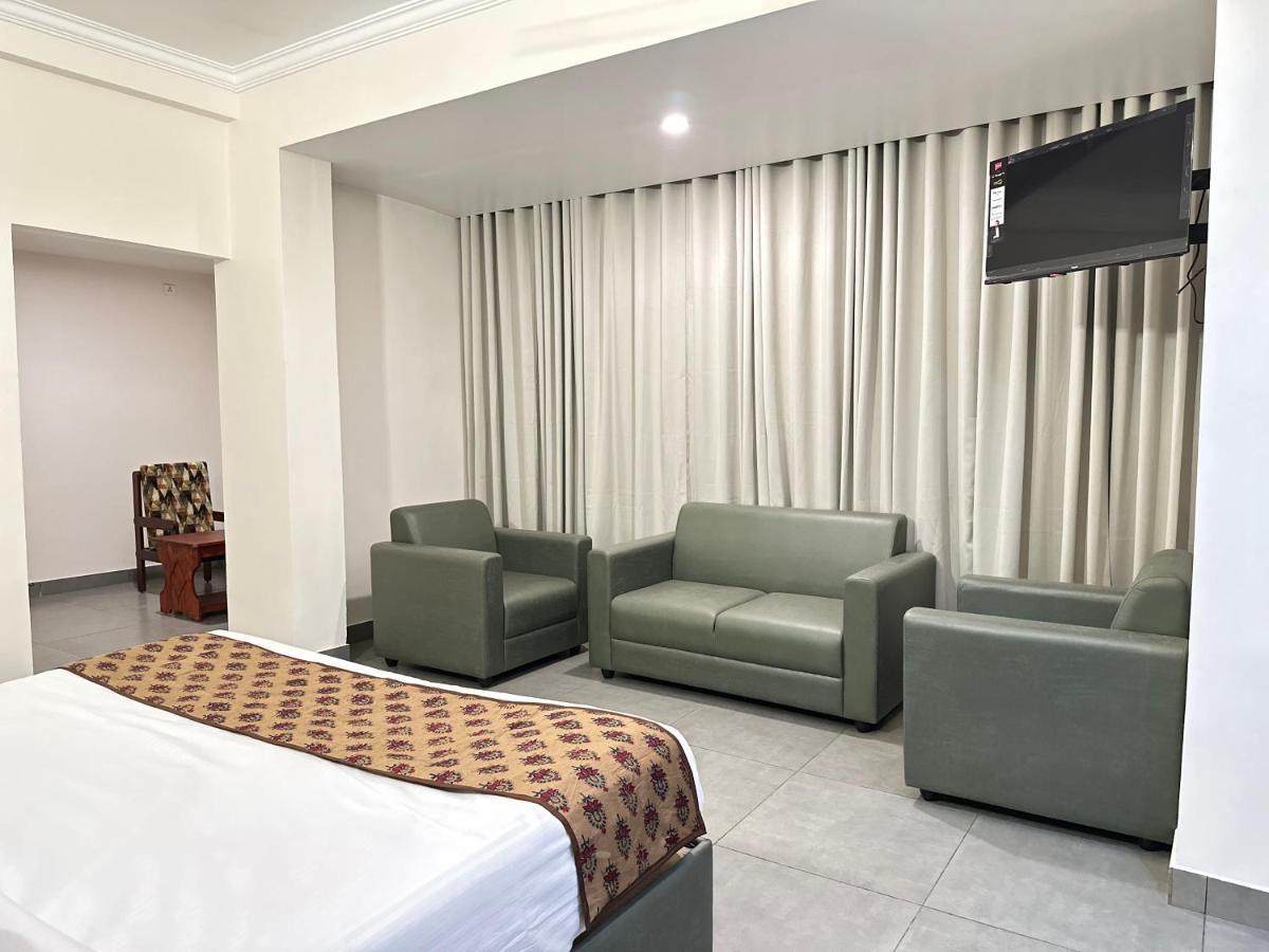 Nexstay Kassaba Inn Kozhikode Exterior foto