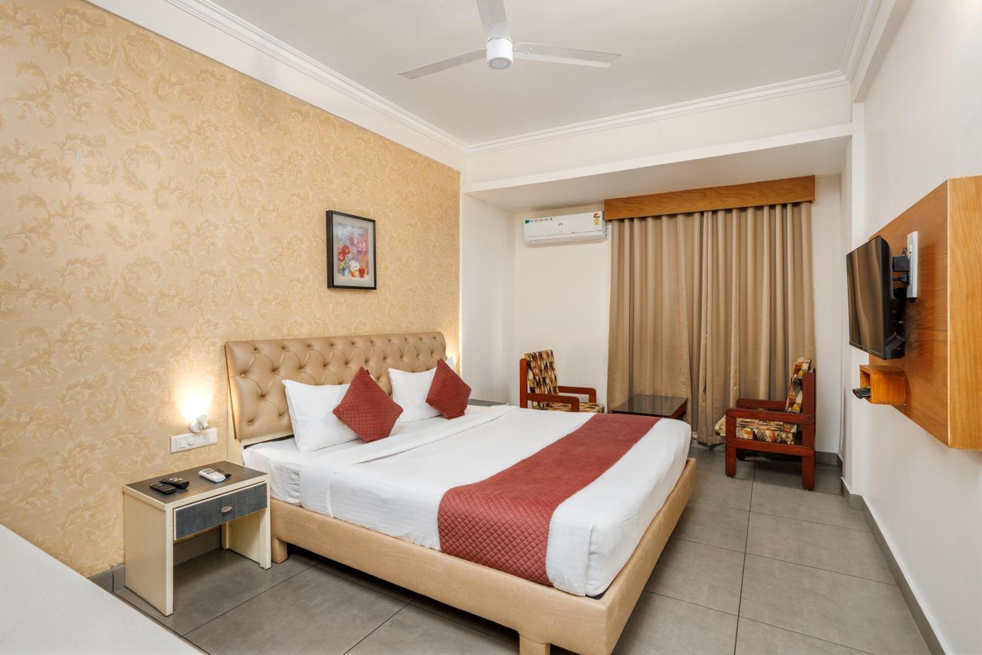 Nexstay Kassaba Inn Kozhikode Exterior foto